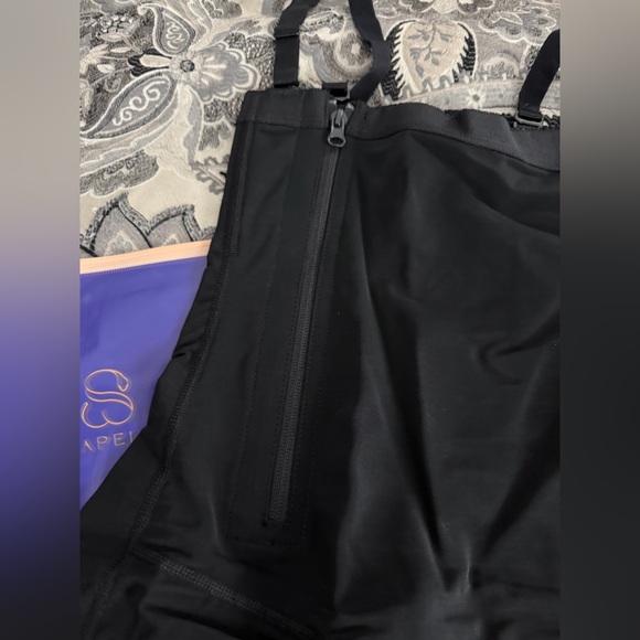 🖤 SHAPELLX High Waisted Thigh Shaper w/ Zipper – Black – Size Small (NWT) - Picture 3 of 9